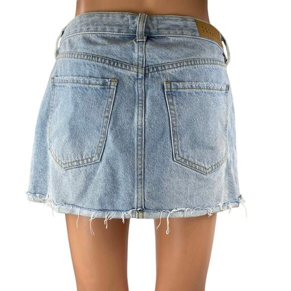 Pacsun Blue Light Wash Raw Hem Frayed Straight Mini Denim Jean Skirt Size 25 - Picture 3 of 5
